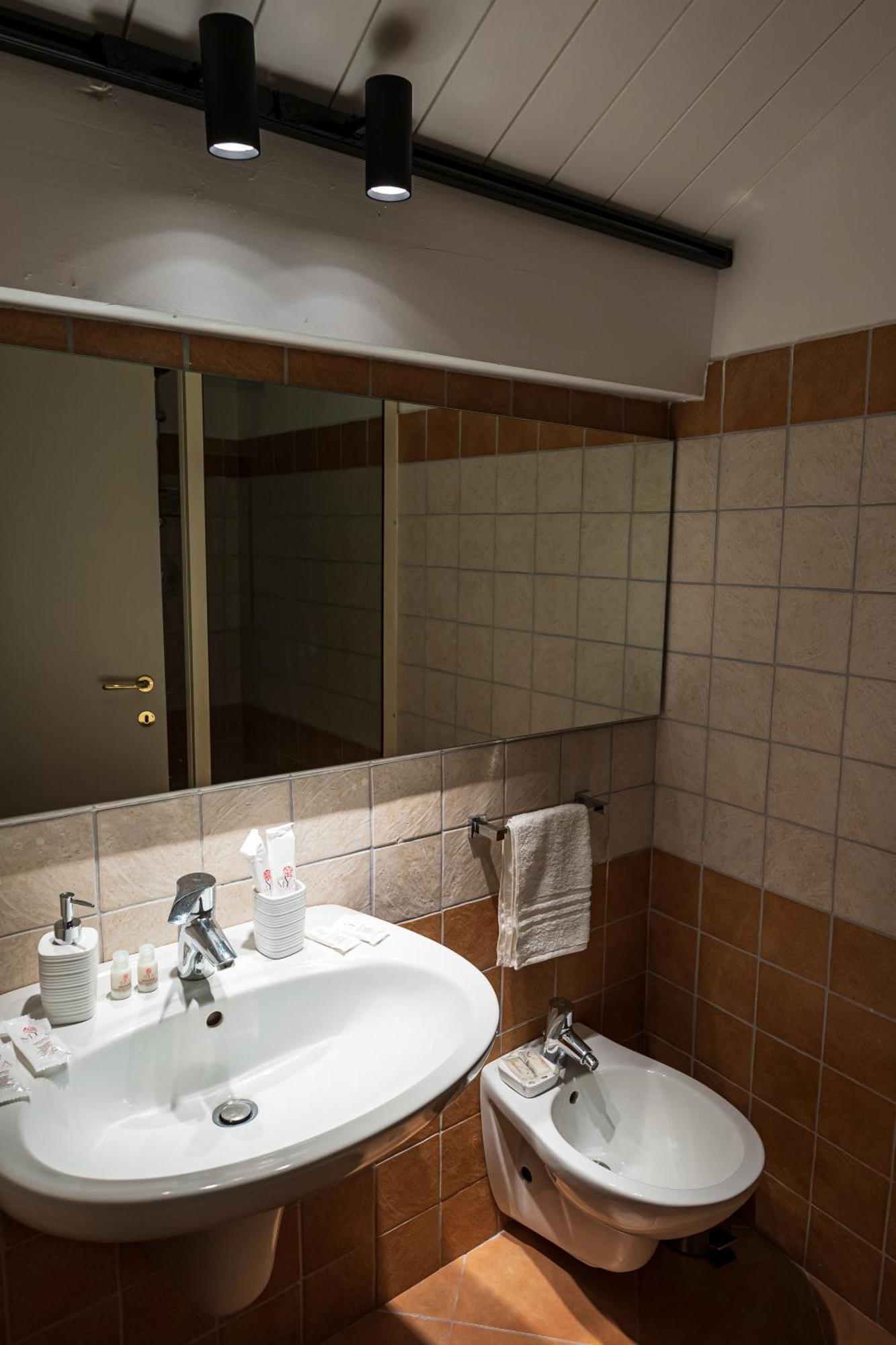 Arcolobello B&B Aparthotel Корато Экстерьер фото